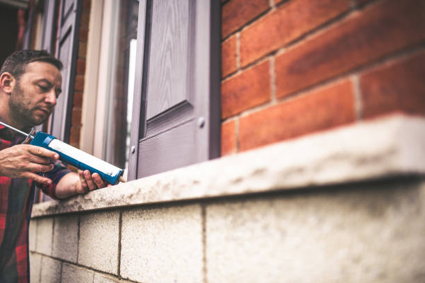 Best Specialized Insulation Services in Willits, CA